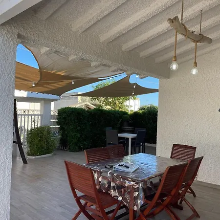 Chiara Tatil Evi *